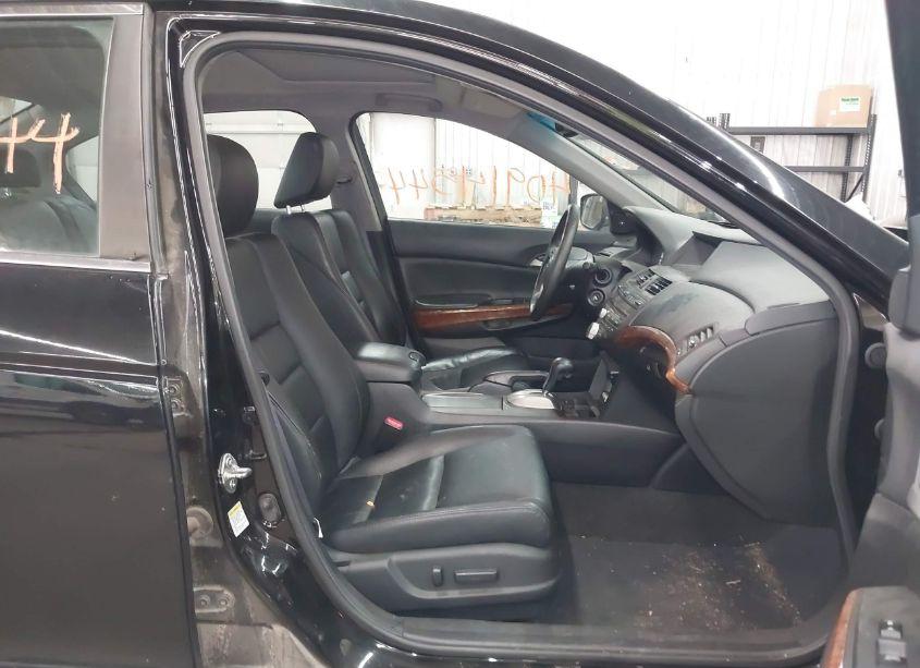 Photo 5 of 2011 Honda Accord 3.5 EX-L (VIN 1HGCP3F89BA031981)