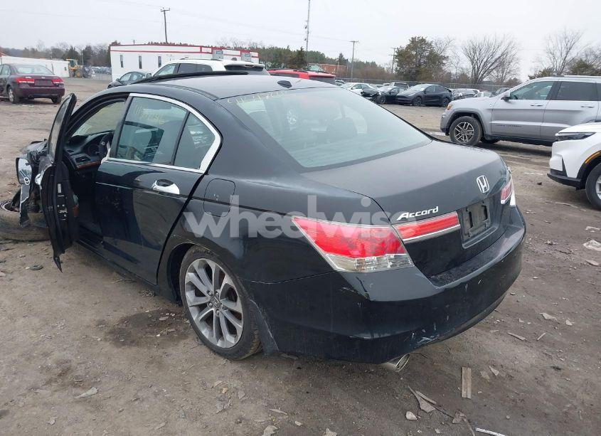 Photo 3 of 2012 Honda Accord 3.5 EX-L (VIN 1HGCP3F89CA018360)
