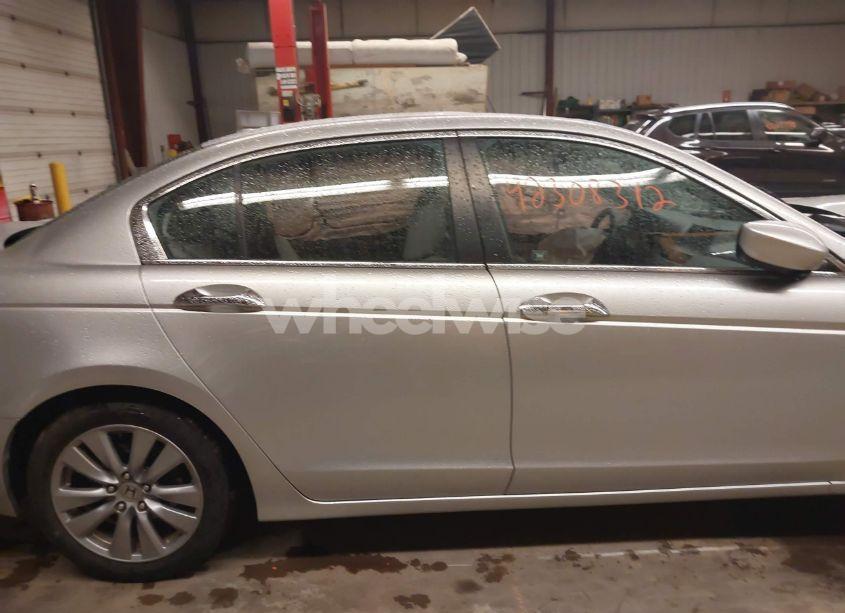 Photo 13 of 2012 Honda Accord 3.5 EX-L (VIN 1HGCP3F89CA028306)