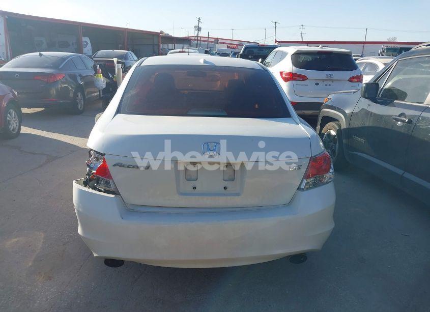 Photo 16 of 2010 Honda Accord 3.5 EX-L (VIN 1HGCP3F8XAA005100)