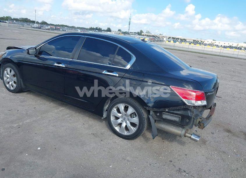 Photo 3 of 2010 Honda Accord 3.5 EX-L (VIN 1HGCP3F8XAA023015)