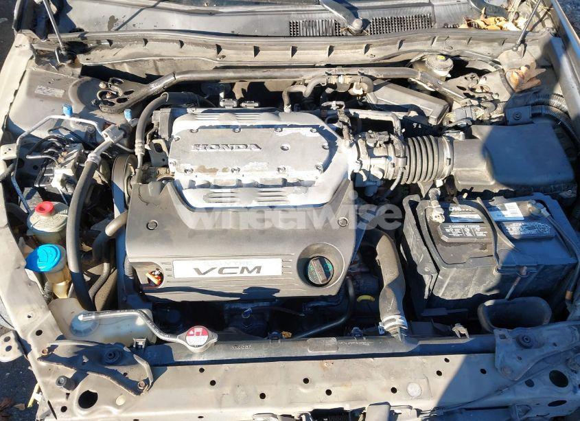 Photo 10 of 2010 Honda Accord 3.5 EX-L (VIN 1HGCP3F8XAA027131)
