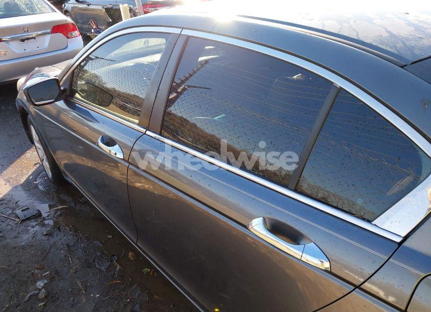 Photo 15 of 2010 Honda Accord 3.5 EX-L (VIN 1HGCP3F8XAA027131)