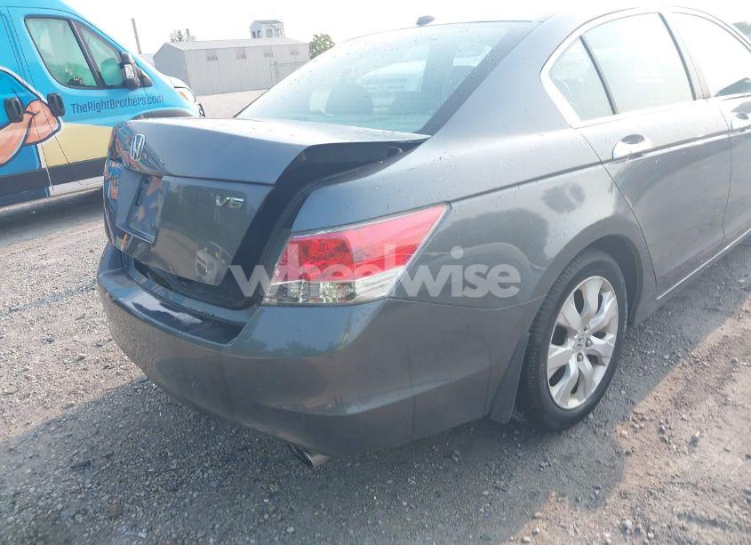 Photo 18 of 2010 Honda Accord 3.5 EX-L (VIN 1HGCP3F8XAA028599)