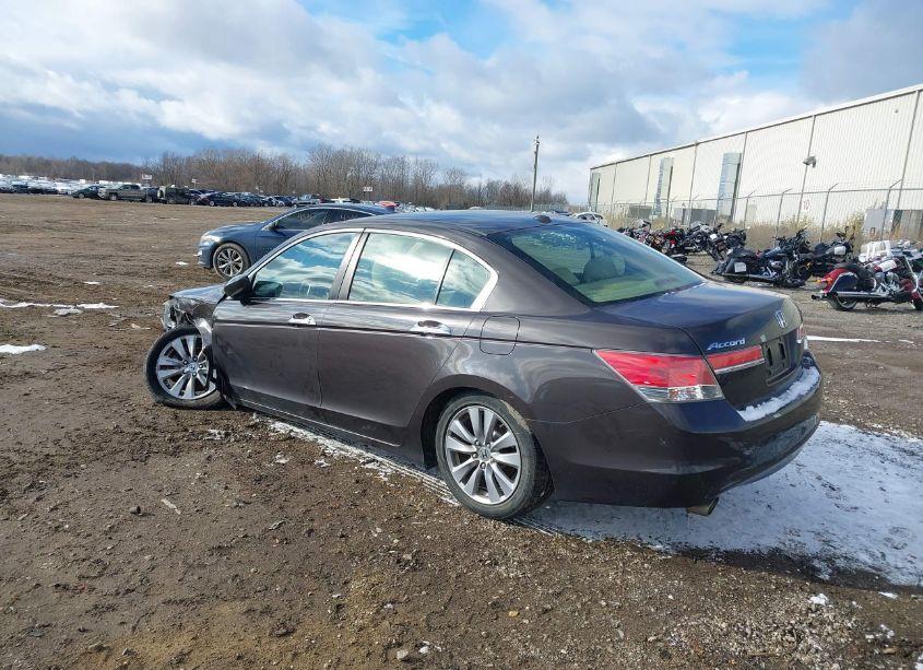 Photo 3 of 2011 Honda Accord 3.5 EX-L (VIN 1HGCP3F8XBA005454)