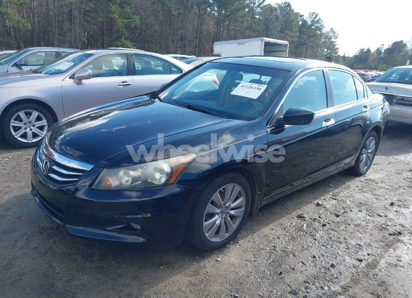 Photo 2 of 2011 Honda Accord 3.5 EX-L (VIN 1HGCP3F8XBA013327)