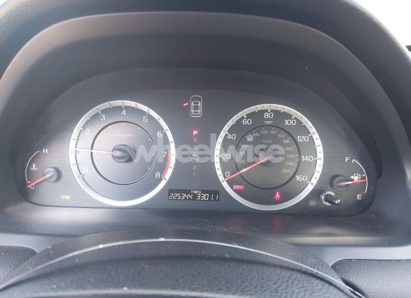 Photo 7 of 2011 Honda Accord 3.5 EX-L (VIN 1HGCP3F8XBA013327)