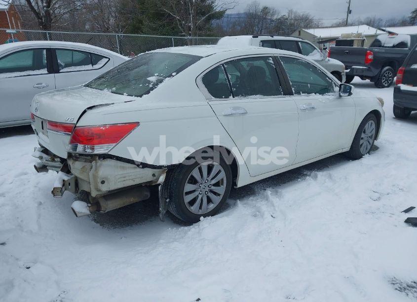 Photo 4 of 2011 Honda Accord 3.5 EX-L (VIN 1HGCP3F8XBA024232)