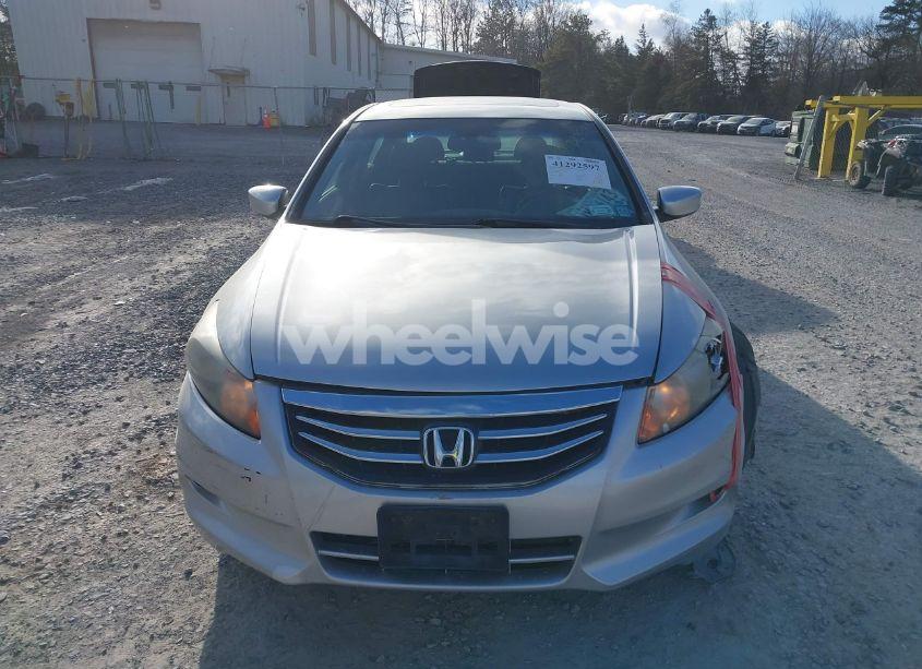 Photo 12 of 2011 Honda Accord 3.5 EX-L (VIN 1HGCP3F8XBA028748)
