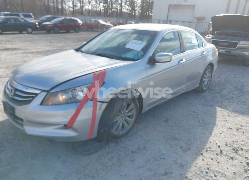 Photo 2 of 2011 Honda Accord 3.5 EX-L (VIN 1HGCP3F8XBA028748)