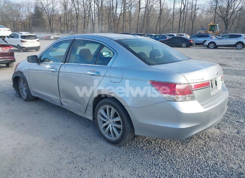 Photo 3 of 2011 Honda Accord 3.5 EX-L (VIN 1HGCP3F8XBA028748)