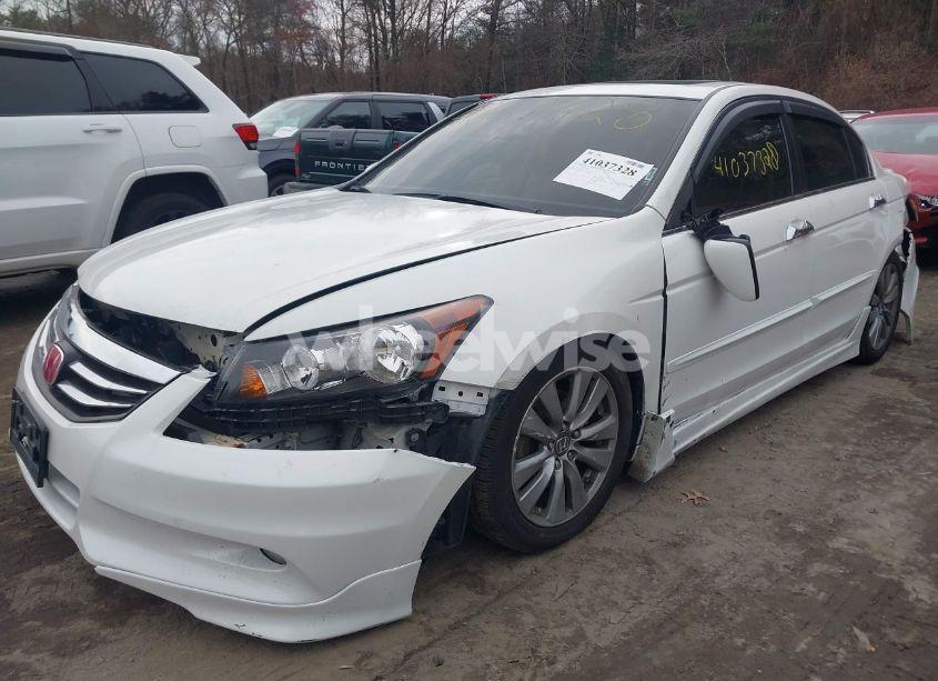 Photo 2 of 2012 Honda Accord 3.5 EX-L (VIN 1HGCP3F8XCA000711)