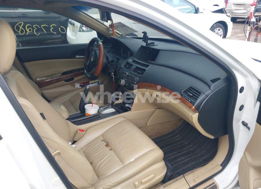 Photo 5 of 2012 Honda Accord 3.5 EX-L (VIN 1HGCP3F8XCA000711)