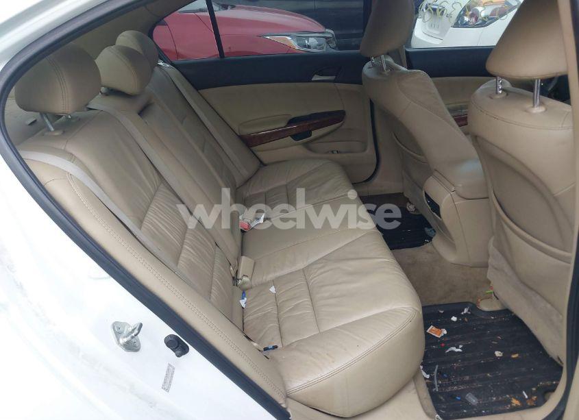 Photo 8 of 2012 Honda Accord 3.5 EX-L (VIN 1HGCP3F8XCA000711)