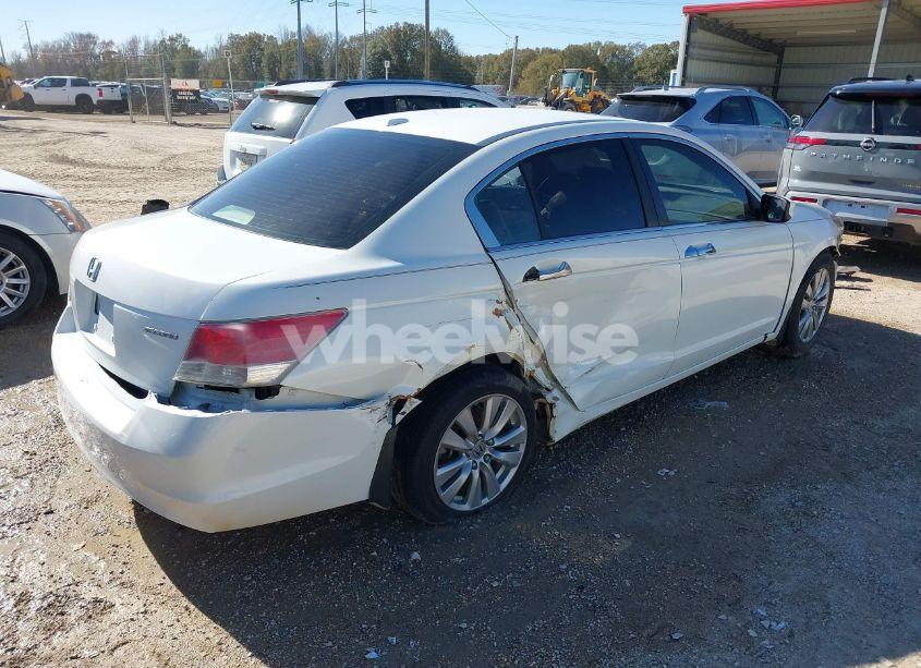 Photo 4 of 2012 Honda Accord 3.5 EX-L (VIN 1HGCP3F8XCA007965)
