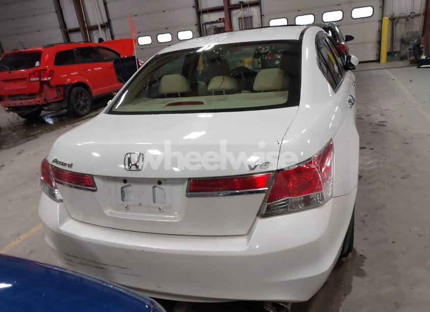 Photo 17 of 2012 Honda Accord 3.5 EX-L (VIN 1HGCP3F8XCA010428)