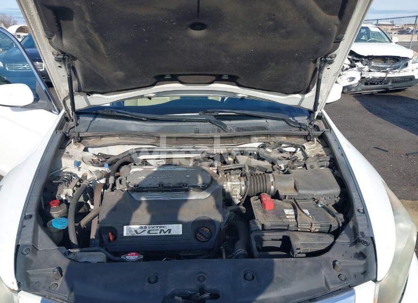 Photo 10 of 2012 Honda Accord 3.5 EX-L (VIN 1HGCP3F8XCA015497)