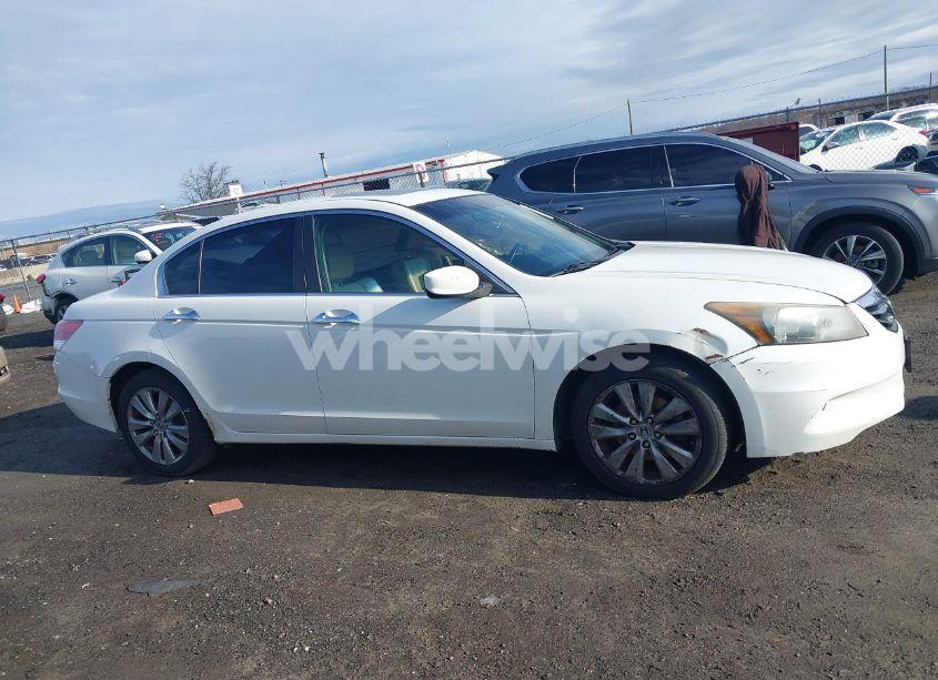 Photo 13 of 2012 Honda Accord 3.5 EX-L (VIN 1HGCP3F8XCA015497)