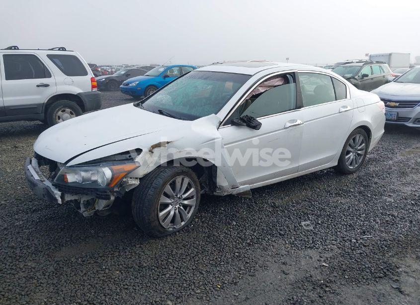 Photo 2 of 2012 Honda Accord 3.5 EX-L (VIN 1HGCP3F8XCA024054)