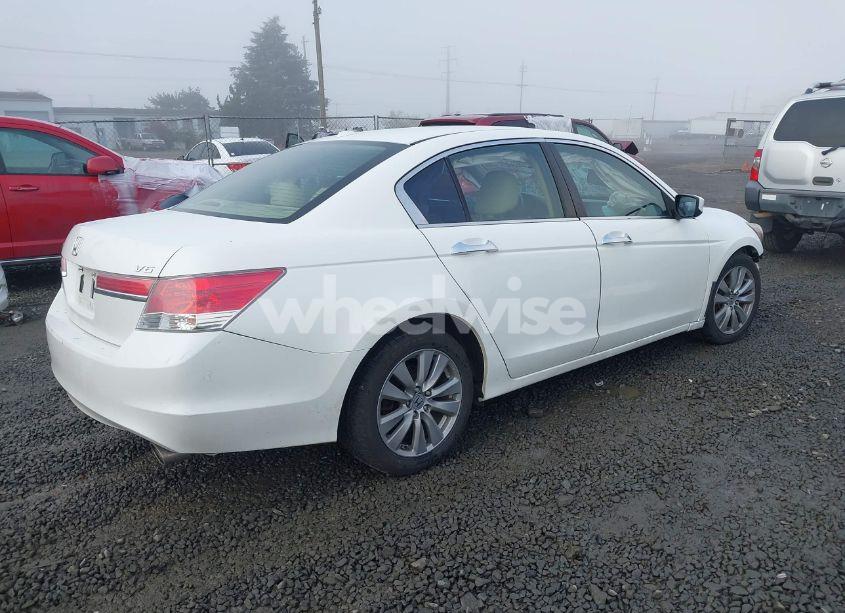 Photo 4 of 2012 Honda Accord 3.5 EX-L (VIN 1HGCP3F8XCA024054)