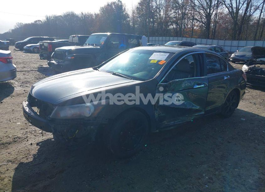 Photo 2 of 2012 Honda Accord 3.5 EX-L (VIN 1HGCP3F8XCA024619)