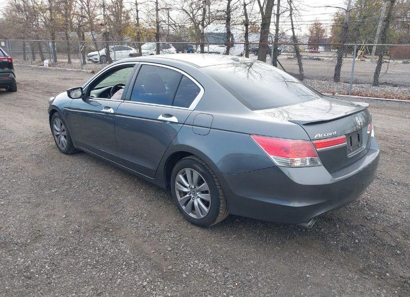 Photo 3 of 2012 Honda Accord 3.5 EX-L (VIN 1HGCP3F8XCA033868)