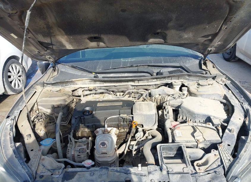 Photo 10 of 2014 Honda Accord LX (VIN 1HGCR2E31EA242607)