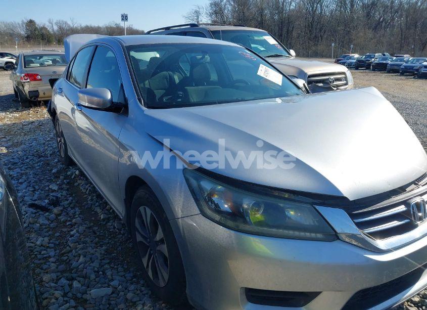 2013 Honda Accord LX (VIN 1HGCR2E32DA114147) main photo