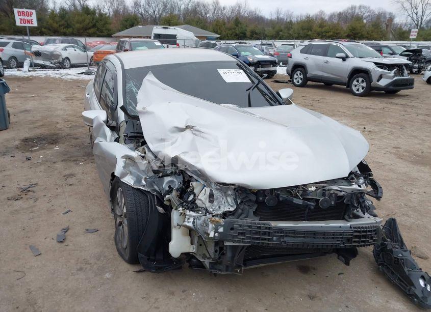 2013 Honda Accord LX (VIN 1HGCR2E33DA067484) main photo