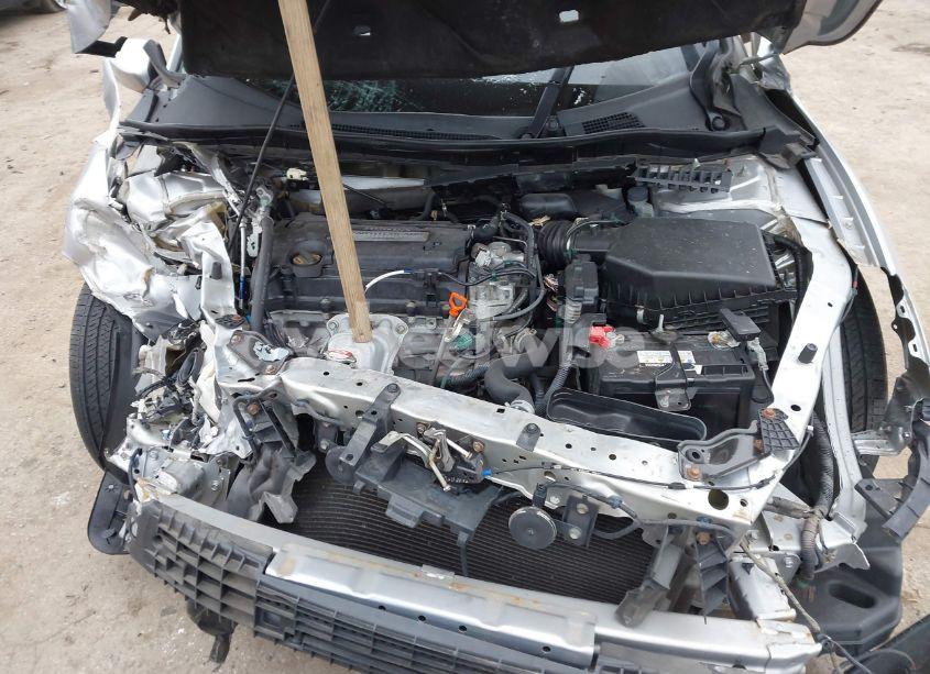 Photo 10 of 2013 Honda Accord LX (VIN 1HGCR2E33DA067484)