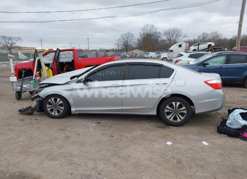 Photo 14 of 2013 Honda Accord LX (VIN 1HGCR2E33DA067484)