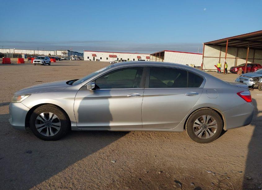Photo 14 of 2014 Honda Accord LX (VIN 1HGCR2E35EA112135)