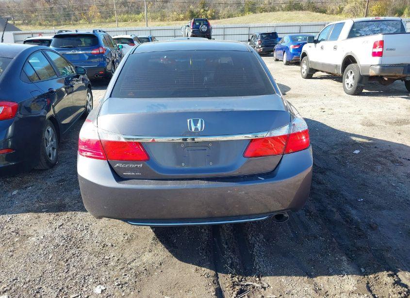 Photo 16 of 2015 Honda Accord LX (VIN 1HGCR2E37FA009381)