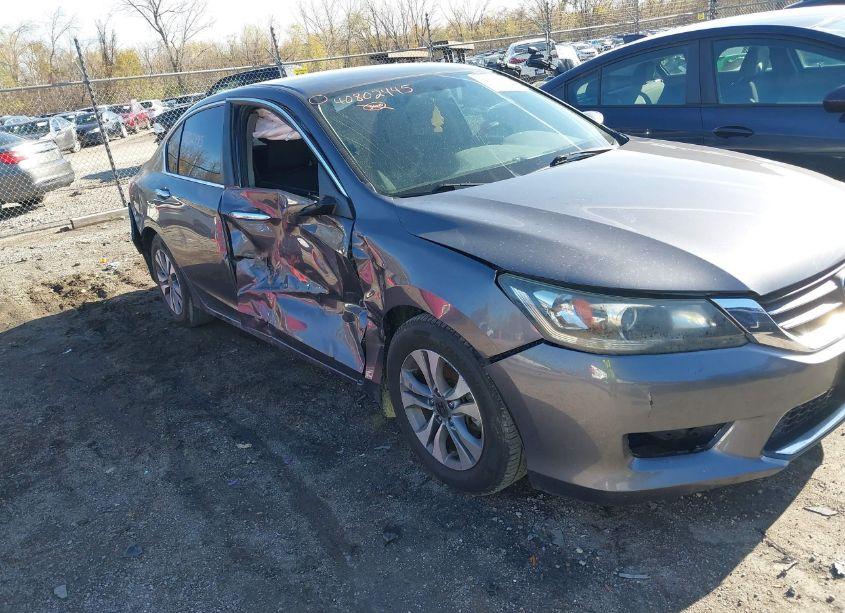 Photo 6 of 2015 Honda Accord LX (VIN 1HGCR2E37FA009381)