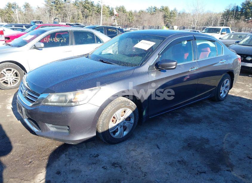 Photo 2 of 2014 Honda Accord LX (VIN 1HGCR2E39EA256237)