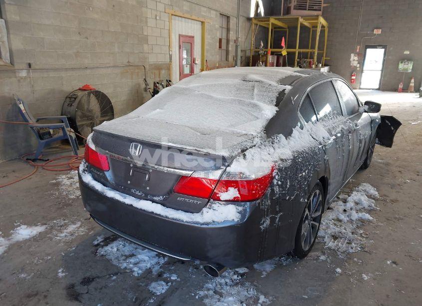 Photo 4 of 2013 Honda Accord SPORT (VIN 1HGCR2E51DA206691)