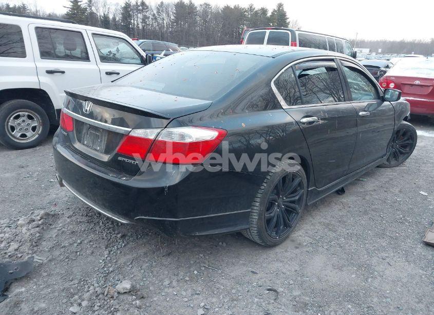 Photo 4 of 2015 Honda Accord SPORT (VIN 1HGCR2E51FA146754)