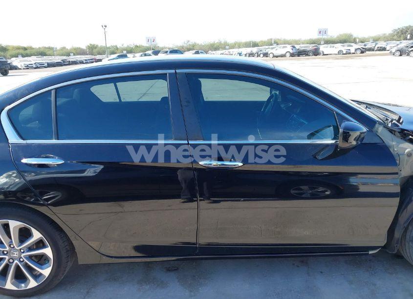 Photo 14 of 2015 Honda Accord SPORT (VIN 1HGCR2E51FA205690)