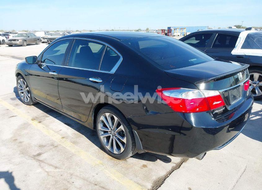 Photo 3 of 2015 Honda Accord SPORT (VIN 1HGCR2E51FA205690)