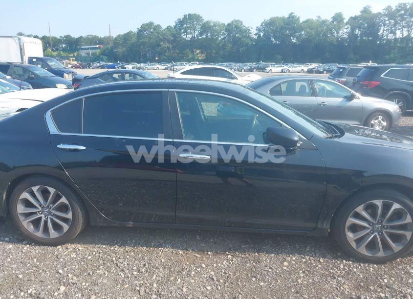 Photo 13 of 2015 Honda Accord SPORT (VIN 1HGCR2E53FA205724)