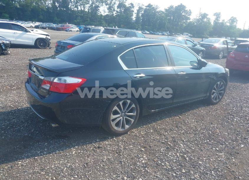 Photo 4 of 2015 Honda Accord SPORT (VIN 1HGCR2E53FA205724)