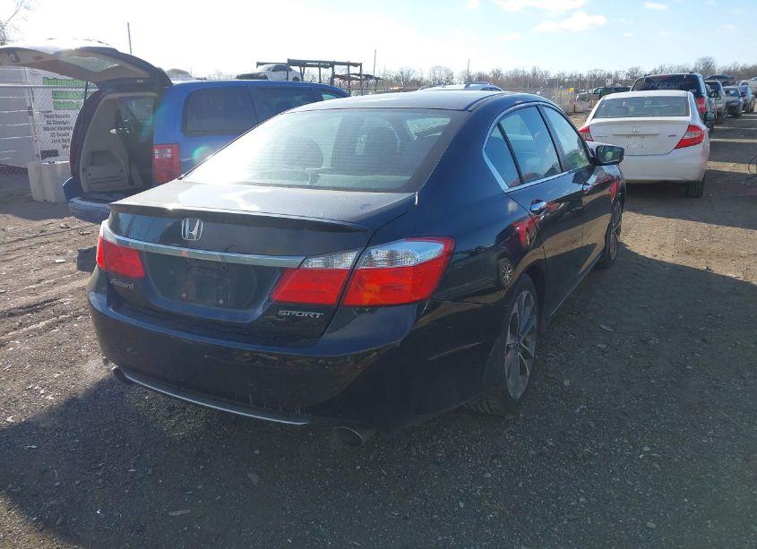 Photo 4 of 2013 Honda Accord SPORT (VIN 1HGCR2E54DA140895)