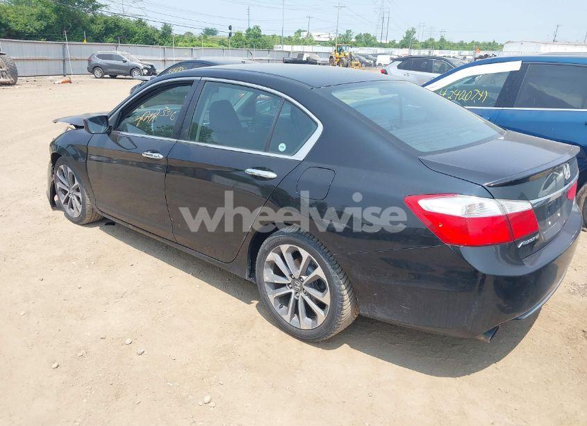 Photo 3 of 2014 Honda Accord SPORT (VIN 1HGCR2E56EA134999)