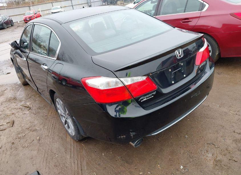 Photo 3 of 2014 Honda Accord SPORT (VIN 1HGCR2E57EA134980)
