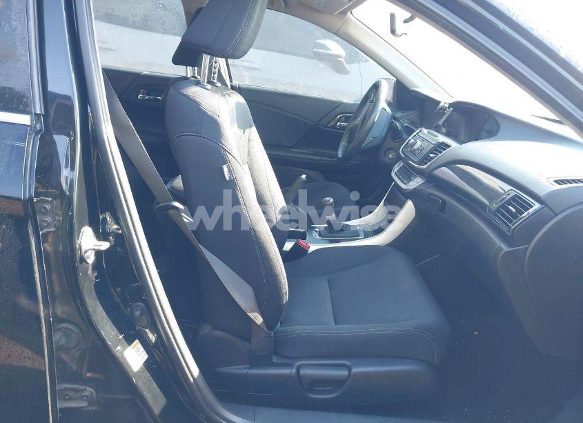 Photo 5 of 2014 Honda Accord SPORT (VIN 1HGCR2E57EA272650)