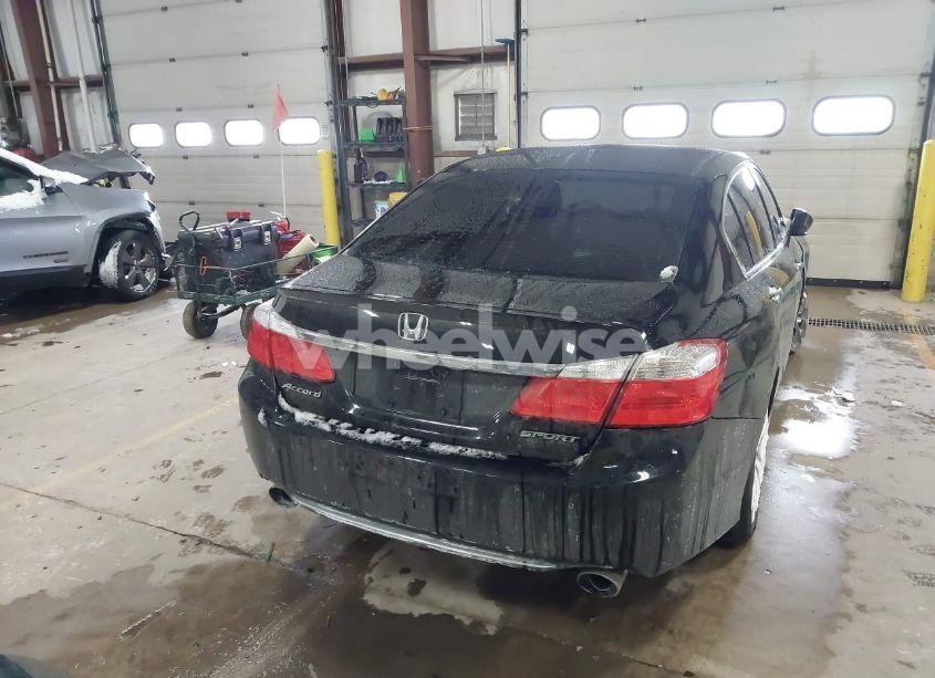 Photo 16 of 2015 Honda Accord SPORT (VIN 1HGCR2E57FA111555)
