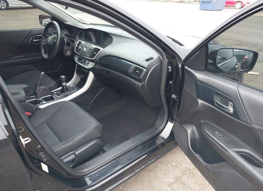 Photo 5 of 2013 Honda Accord SPORT (VIN 1HGCR2E58DA234262)