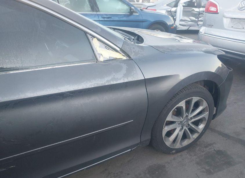 Photo 19 of 2015 Honda Accord SPORT (VIN 1HGCR2E58FA011223)