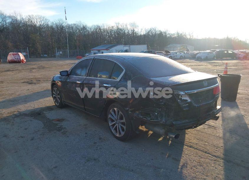 Photo 3 of 2014 Honda Accord SPORT (VIN 1HGCR2E59EA177247)