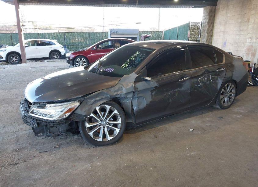 Photo 2 of 2014 Honda Accord EX (VIN 1HGCR2E72EA016482)